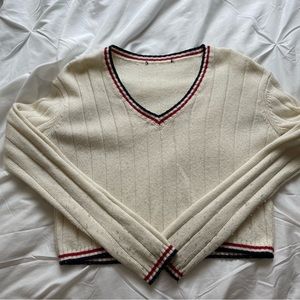 BRANDY MELVILLE RED WHITE AND NAVY V NECK SWEATER